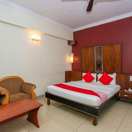 Oyo 18762 Vaishnavi Residency Ξενοδοχείο Μπανγκαλόρ Εξωτερικό φωτογραφία