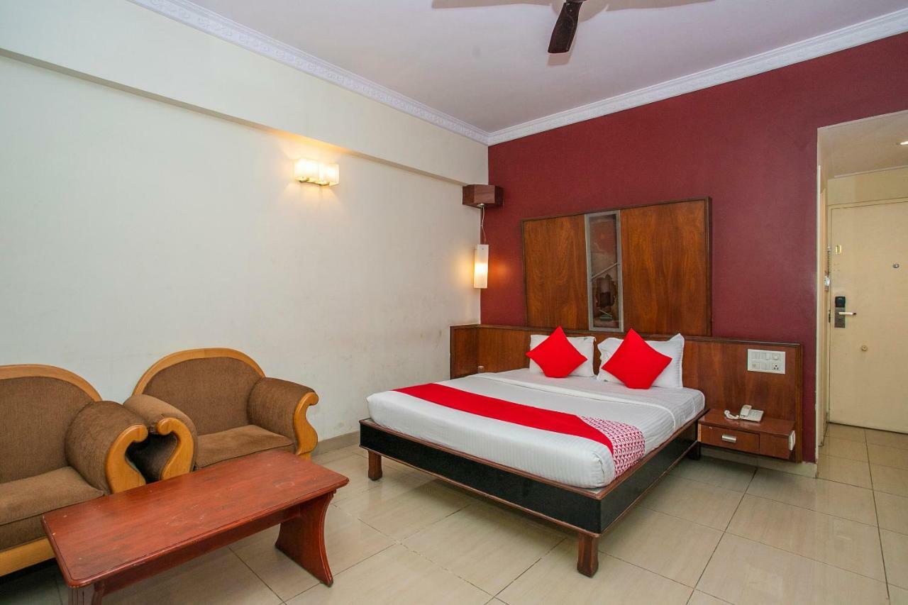 Oyo 18762 Vaishnavi Residency Ξενοδοχείο Μπανγκαλόρ Εξωτερικό φωτογραφία